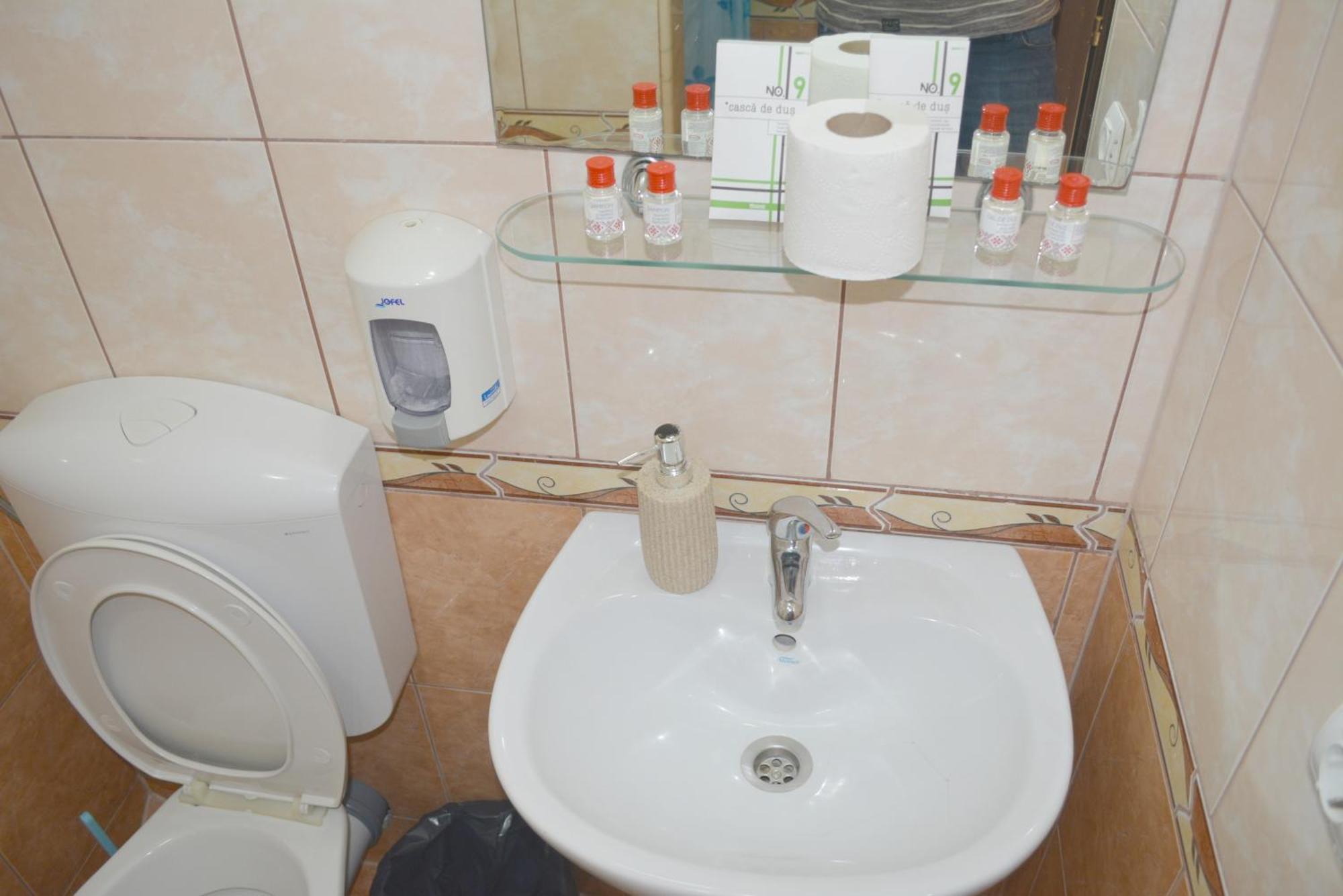 Отель Colina Restaurant & Events Бистрица Номер фото